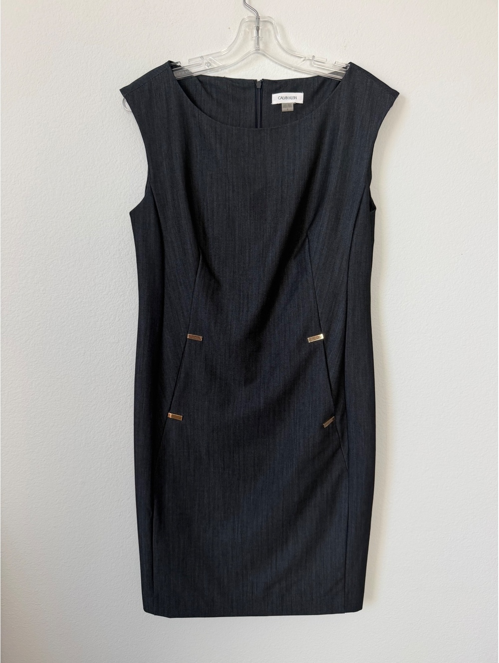 Calvin Klein Gray Tone Sleeveless Round Neck Career Stretch Sheath Dress Size 8
